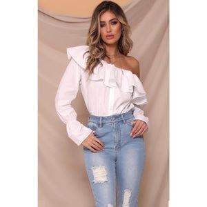 NWT{ Runaway The Label } Daydream Blouse - White SZ10
